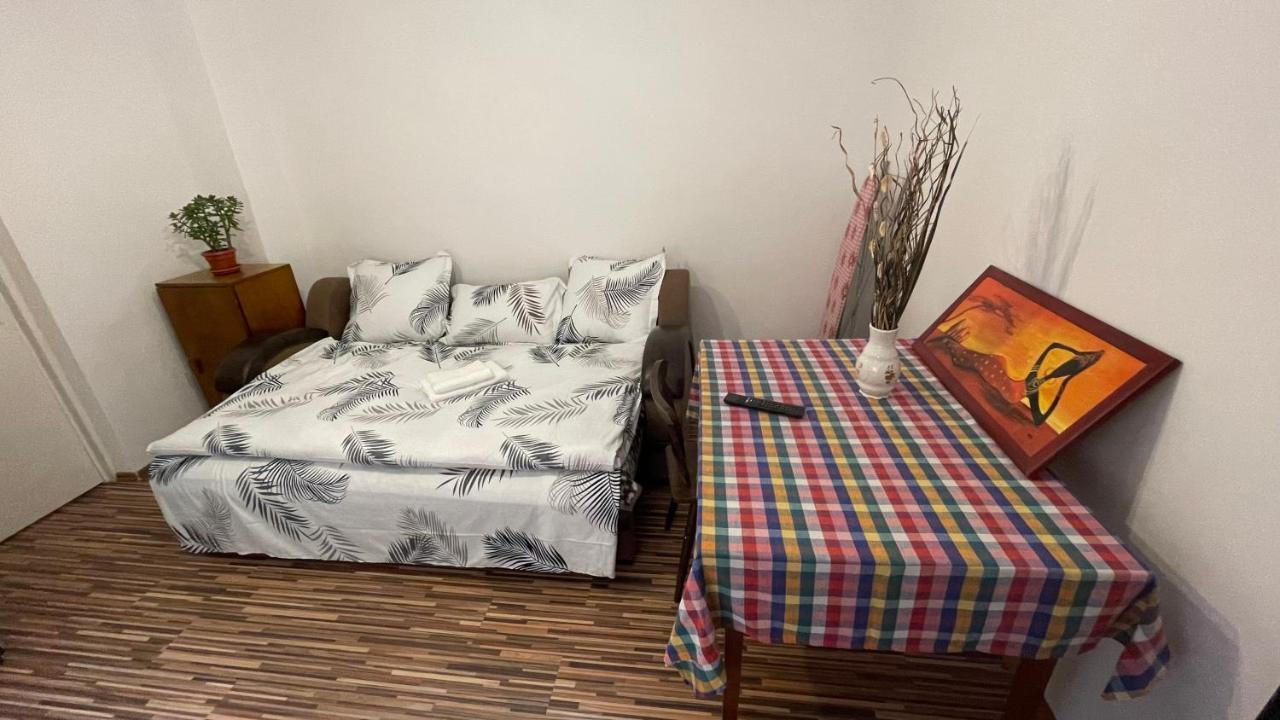 Apartament In Centrul Brasovului Exteriör bild
