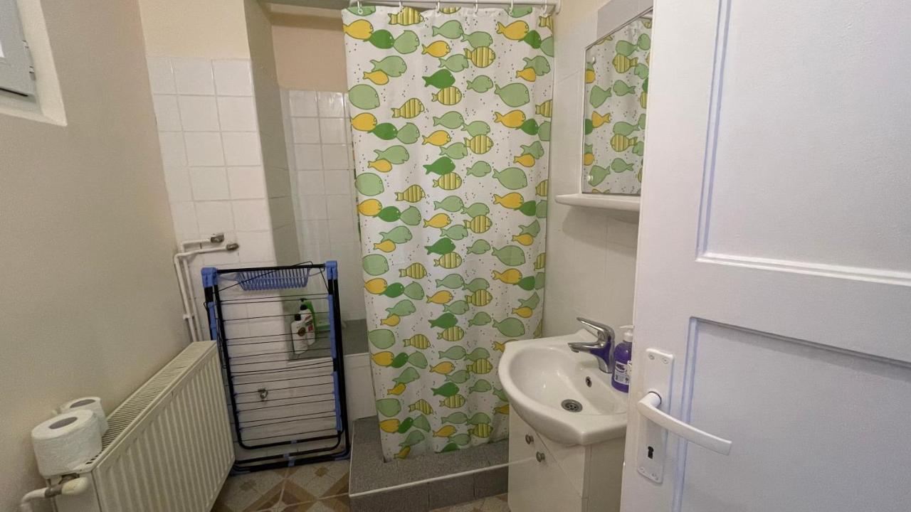 Apartament In Centrul Brasovului Exteriör bild