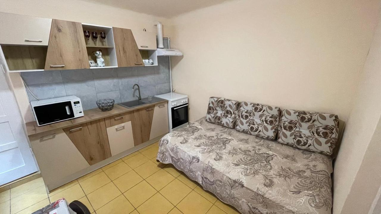 Apartament In Centrul Brasovului Exteriör bild